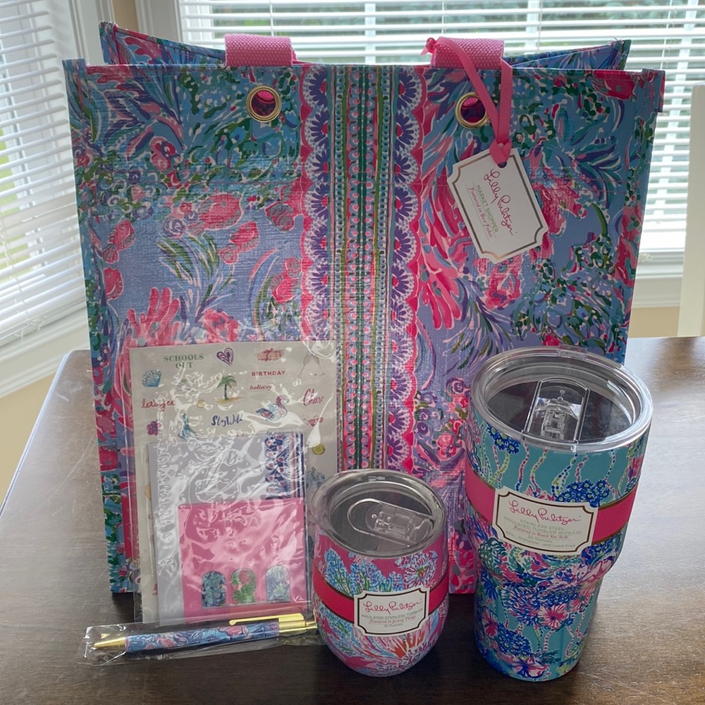 Lilly Pulitzer Items